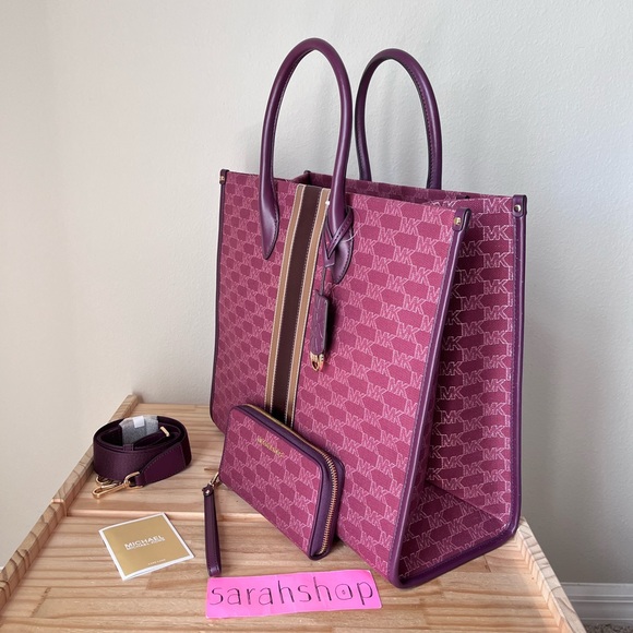 🌼Michael Kors Set - Picture 3 of 16